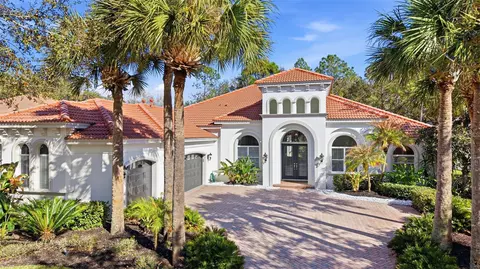 20107 Oak Alley Dr, Tampa, FL 33647