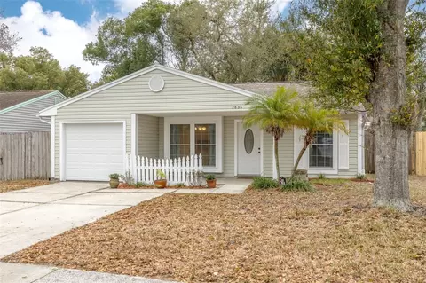 2636 Kavalier Dr, Palm Harbor, FL 34684