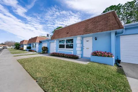 8315 Burgundy Dr N #8315, Pinellas Park, FL 33781