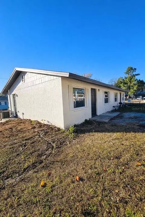 1407 E 99th Ave, Tampa, FL 33612