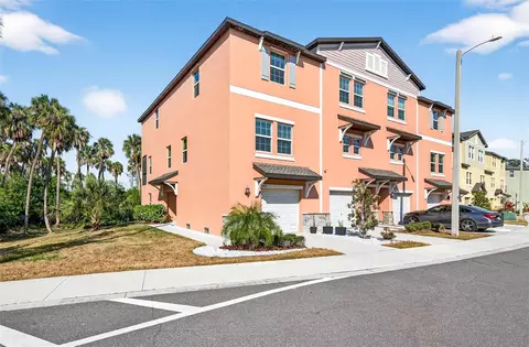 4620 Willet Cooper Ct, Tampa, FL 33619