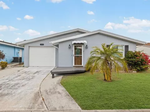 1010 Osprey Ct, Dunedin, FL 34698