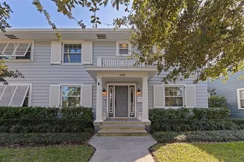 646 17th Ave NE, Saint Petersburg, FL 33704