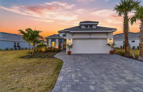 11429 Casella Pl, Palmetto, FL 34221