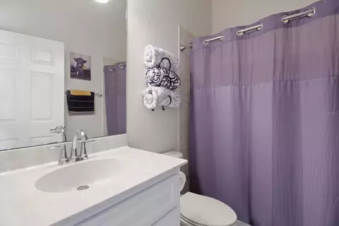 Bath - 1829 W Redding St, Hernando, FL 34442 photo 1 of 6