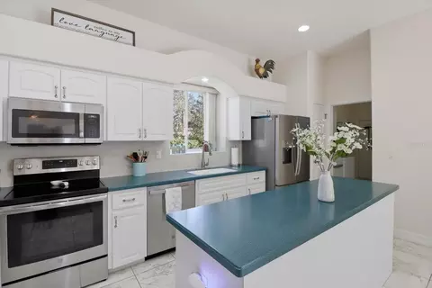 Kitchen - 1829 W Redding St, Hernando, FL 34442 photo 3 of 5