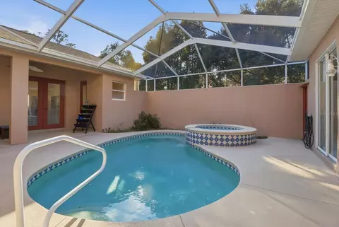 Exterior - 1829 W Redding St, Hernando, FL 34442 photo 4 of 11