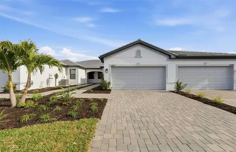 14312 Eagle Branch Dr, Nokomis, FL 34275