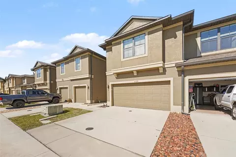 5128 Bay Isle Cir, Clearwater, FL 33760