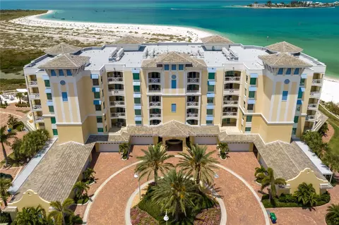 800 Collany Rd #303, Saint Petersburg, FL 33715