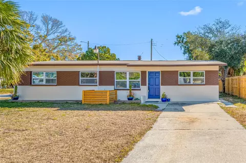 4931 Halifax Dr, Tampa, FL 33615