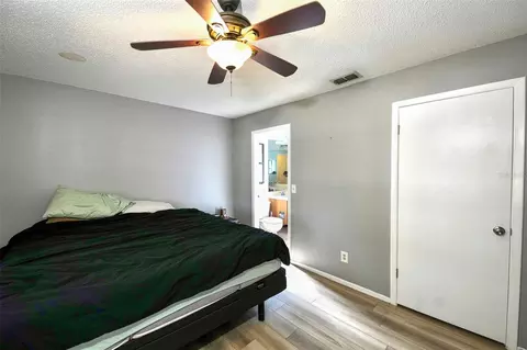 Bedroom - 4128 Glade Rd, Spring Hill, FL 34606 photo 2 of 2