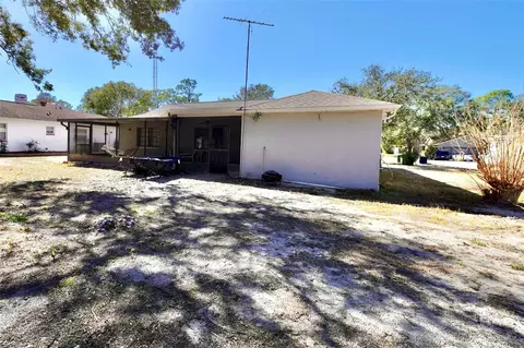 Exterior - 4128 Glade Rd, Spring Hill, FL 34606 photo 3 of 4