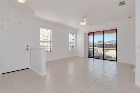 Living - 125 Shell Falls Dr, Apollo Beach, FL 33572 photo 1 of 11