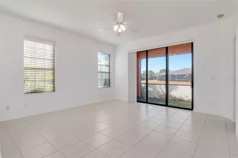 Living - 125 Shell Falls Dr, Apollo Beach, FL 33572 photo 4 of 11