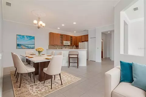 Dining - 125 Shell Falls Dr, Apollo Beach, FL 33572 photo 1 of 1