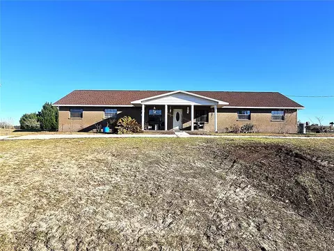 13308 Duck Lake Canal Rd, Dade City, FL 33525