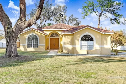 2412 Durant Rd, Valrico, FL 33596