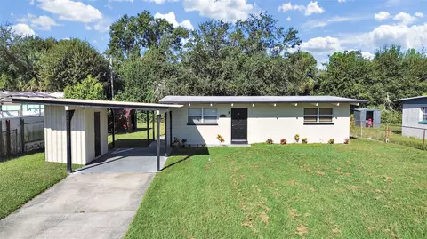 1721 Darlington Dr, Tampa, FL 33619