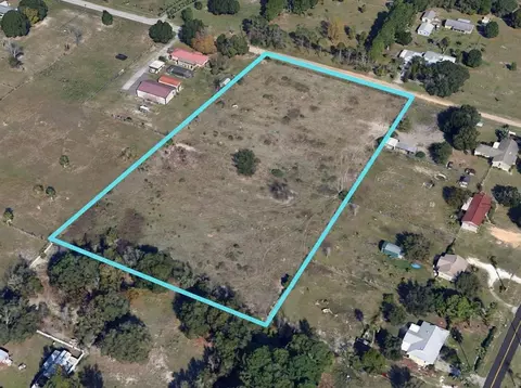 3910 Rix Rd, Lady Lake, FL 32159