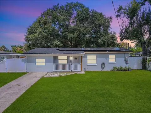 4210 E Sandalwood Cir S, Tampa, FL 33617