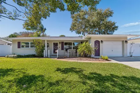 1450 San Roy Dr, Dunedin, FL 34698