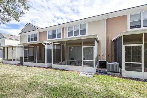Exterior - 5005 Barnstead Dr, Riverview, FL 33578 photo 8 of 12