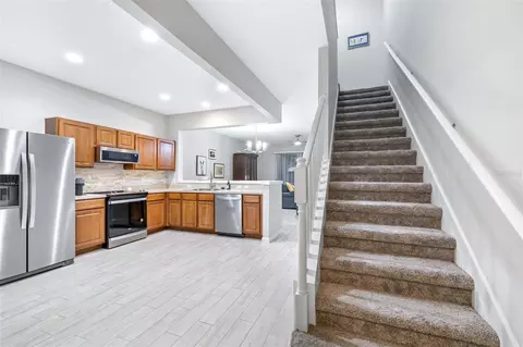 Entry Way - 5005 Barnstead Dr, Riverview, FL 33578 photo 2 of 8