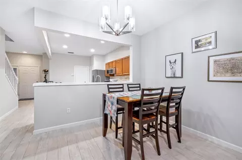 Dining - 5005 Barnstead Dr, Riverview, FL 33578 photo 2 of 4