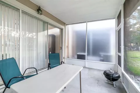 Exterior - 5005 Barnstead Dr, Riverview, FL 33578 photo 6 of 12