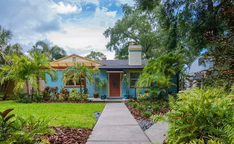 135 17th Ave N, Saint Petersburg, FL 33704