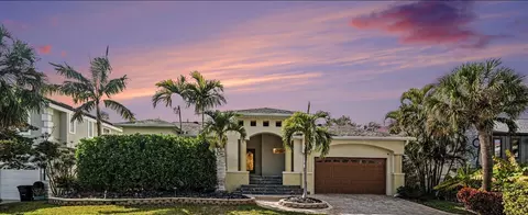 840 3rd Ave S, Tierra Verde, FL 33715