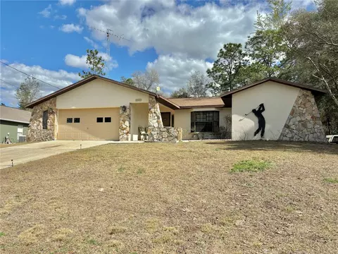 8969 N Lisa Ter, Citrus Springs, FL 34433