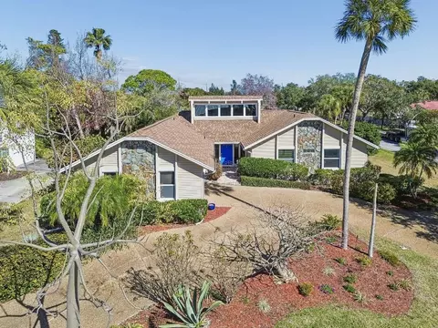 3803 Bayside Cir, Bradenton, FL 34210
