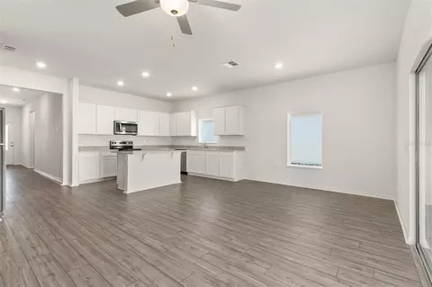 1798 White Elephant Loop, Winter Haven, FL 33884 photo 5