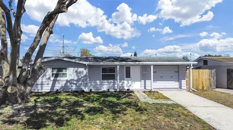 5205 Drift Tide Dr, New Port Richey, FL 34652