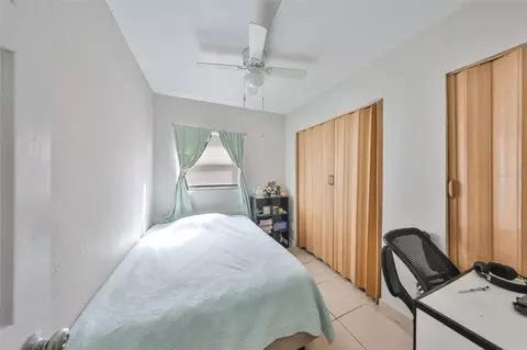 Bedroom - 11708 Balm Riverview Rd, Riverview, FL 33569 photo 3 of 6
