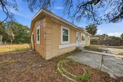 514 E Morgan St, Tarpon Springs, FL 34689