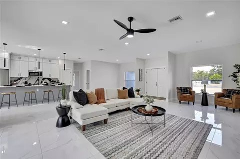 10262 Maybird Ave, Weeki Wachee, FL 34614