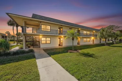 12300 Vonn Rd #2204, Largo, FL 33774