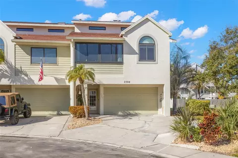 2394 Hanover Dr, Dunedin, FL 34698
