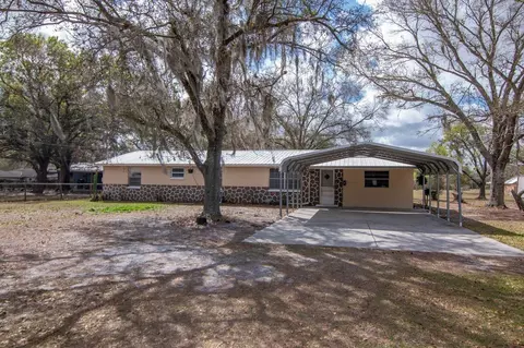 349 Old Welcome Rd, Lithia, FL 33547