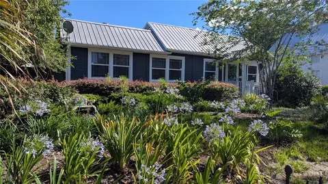 320 E Graves Ave, Orange City, FL 32763