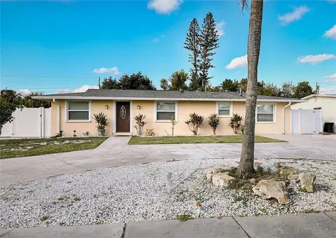5312 39th Ave W, Bradenton, FL 34209