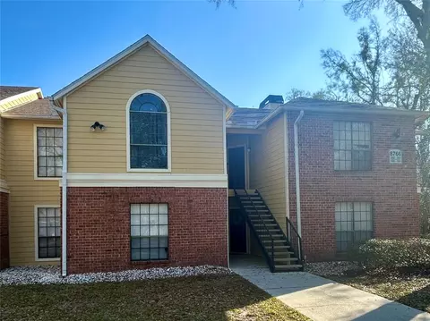 8766 Mallard Reserve Dr #101, Tampa, FL 33614