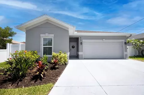 920 8th Ave NW, Largo, FL 33770