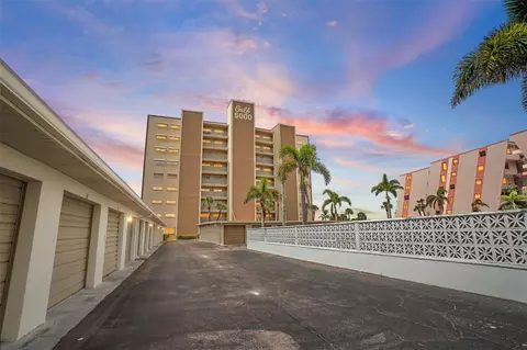 5000 Gulf Blvd #304, Saint Pete Beach, FL 33706