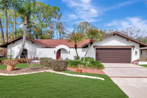2240 Toniwood Ln, Palm Harbor, FL 34685