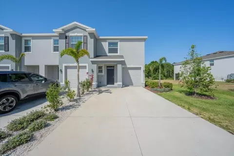 1926 Pleasant Maple Ct, Bradenton, FL 34211