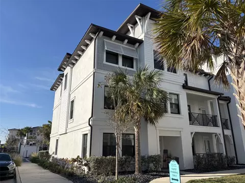 5351 Bridge St #24, Tampa, FL 33611